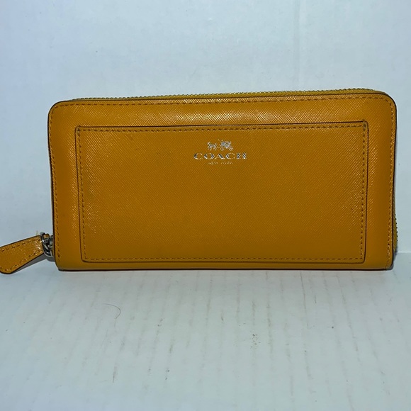 Coach Handbags - Coach Zip Around Wallet